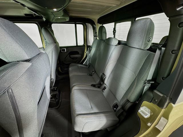 New 2025 Jeep Gladiator Sport image 25