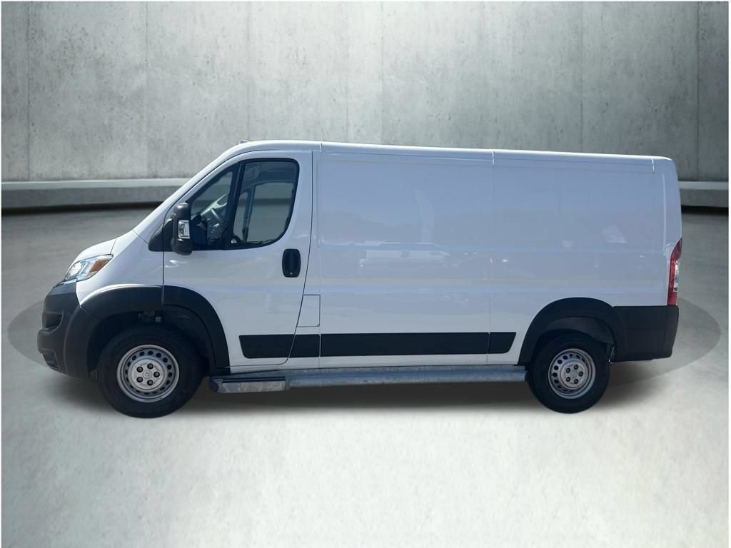 Used 2025 RAM ProMaster 2500 w/ U-Haul Equipment Group FWD image 2