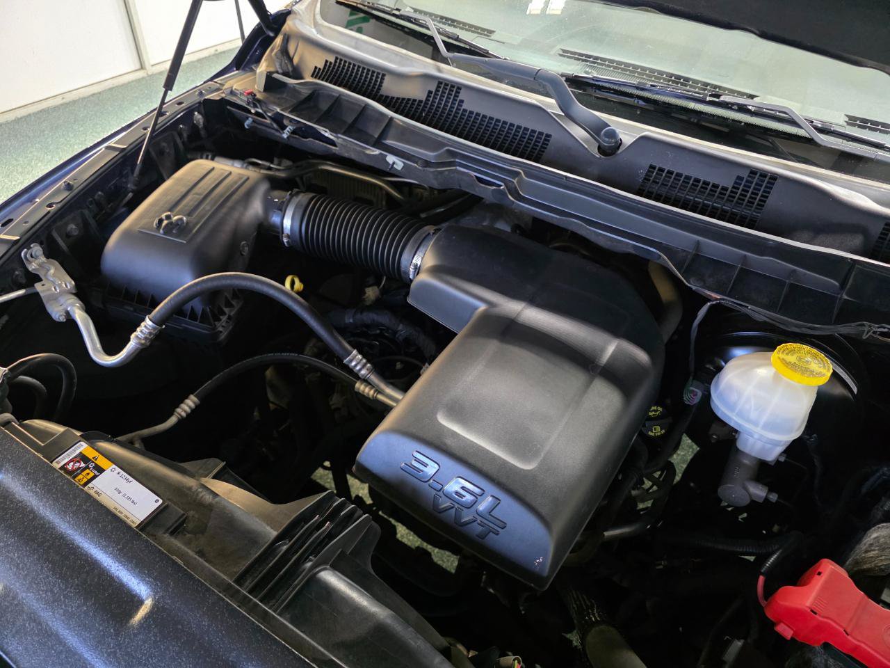 Used 2018 RAM 1500 Big Horn AWD/4WD image 39