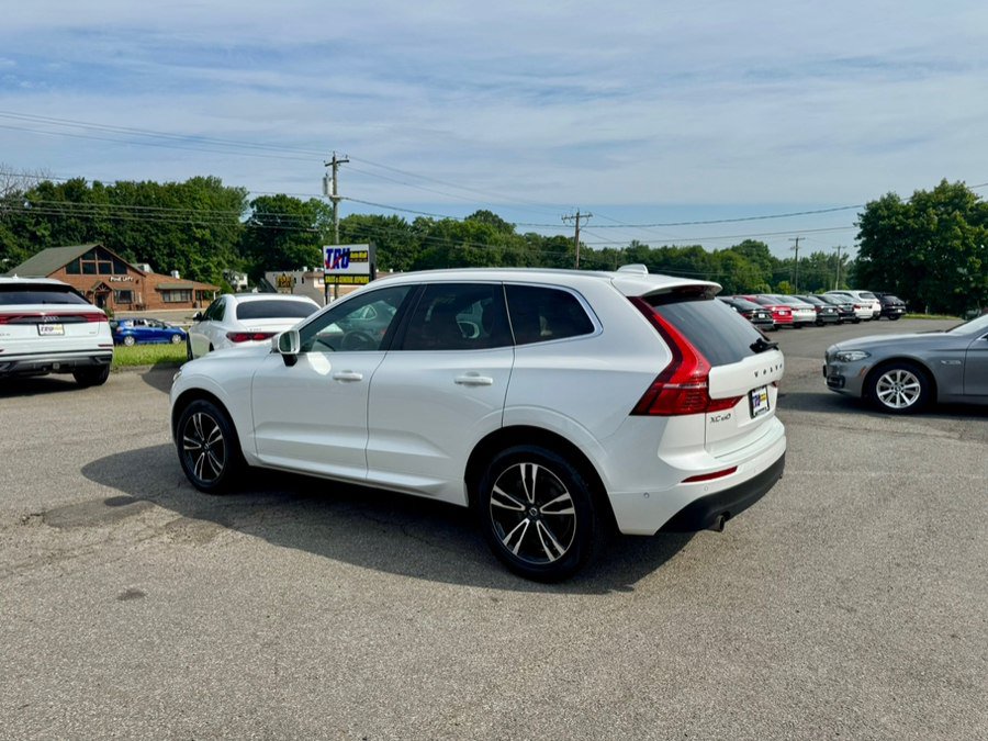 Used 2019 Volvo XC60 T6 Momentum w/ Multimedia Package AWD/4WD image 5