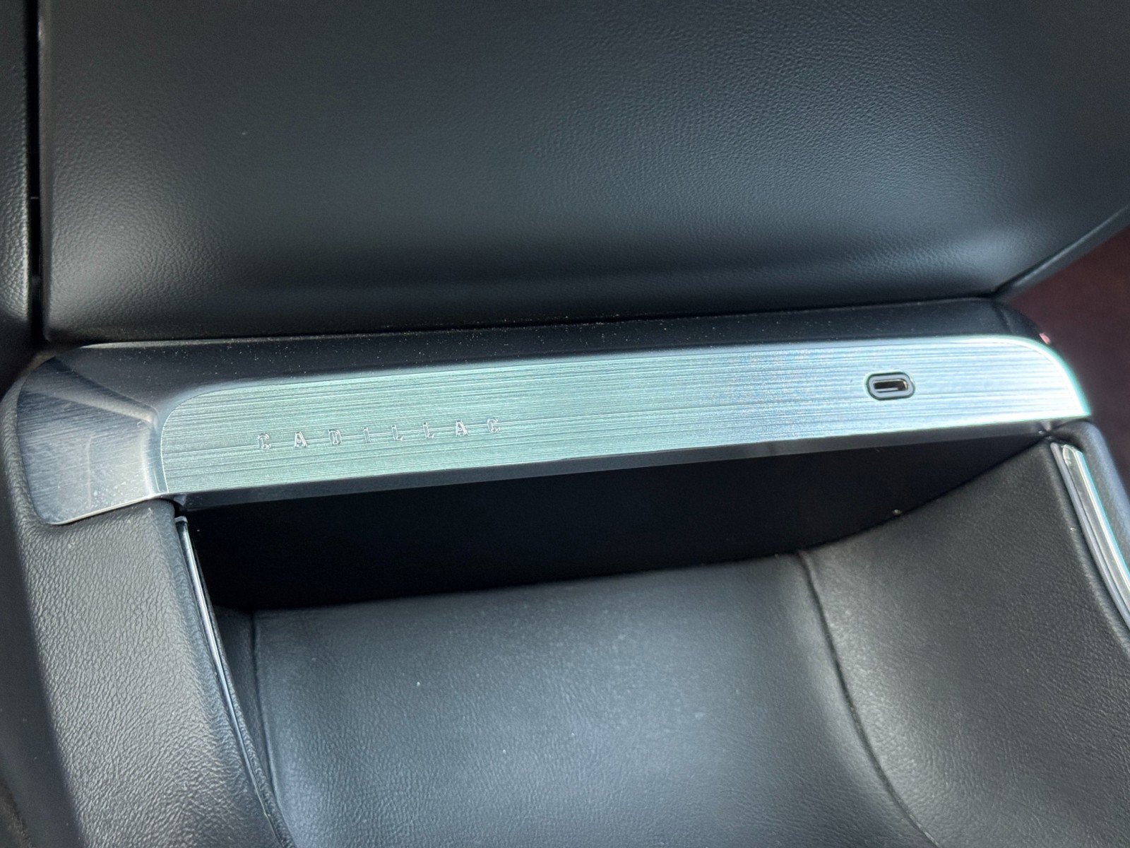 Used 2025 Cadillac Lyriq Luxury image 33