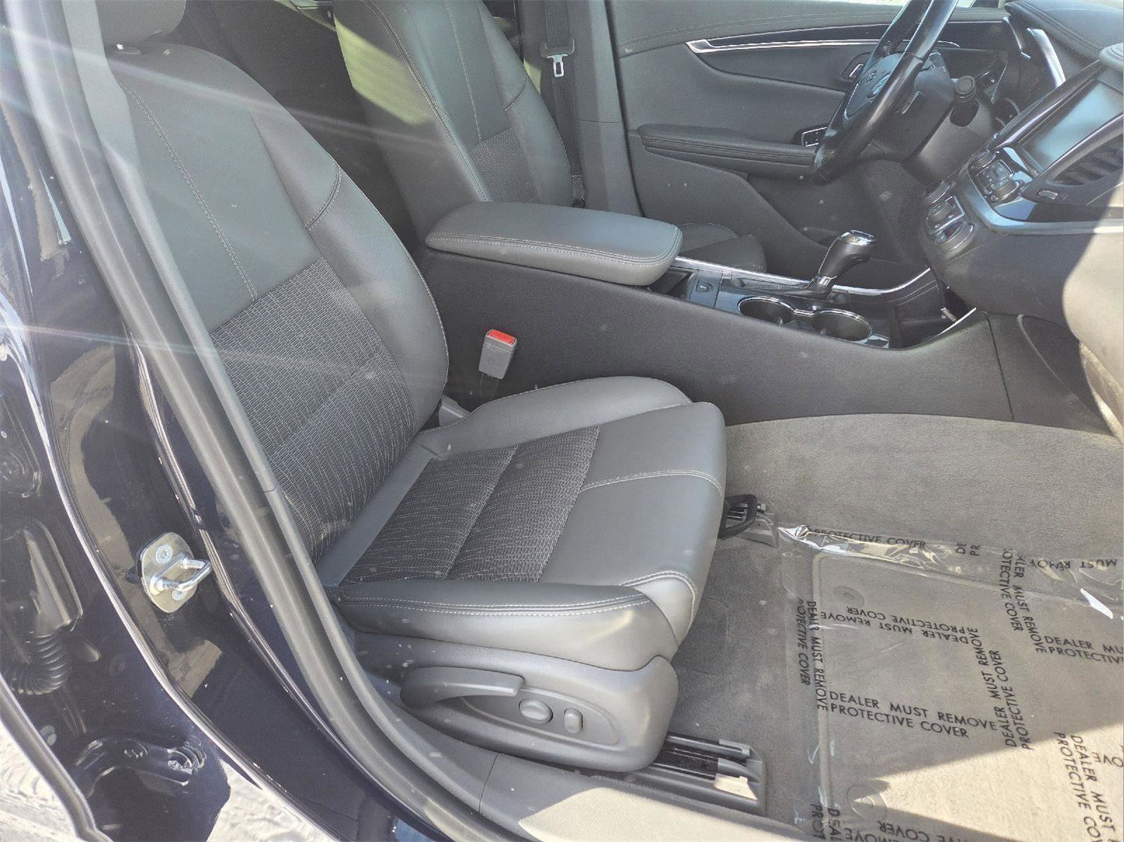 Used 2018 Chevrolet Impala LT FWD image 23