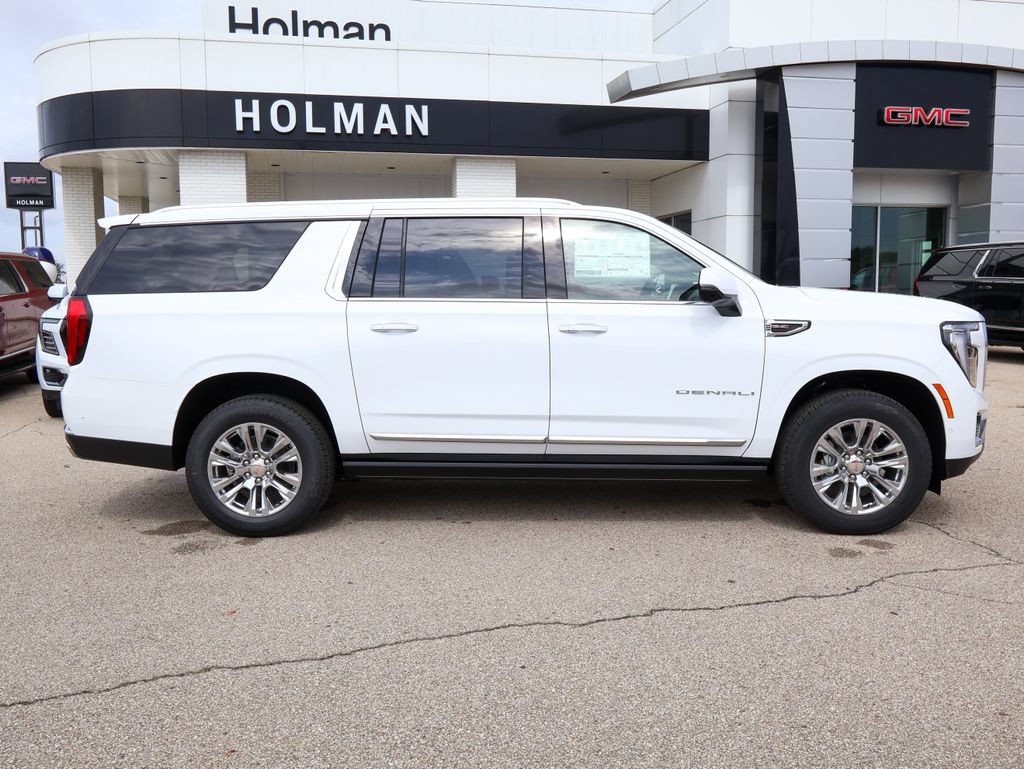 New 2026 GMC Yukon XL Denali w/ Sun & Power Step Package AWD/4WD image 2
