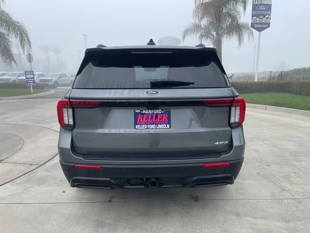 New 2026 Ford Explorer ST-Line w/ ST-Line Street Pack AWD/4WD image 4