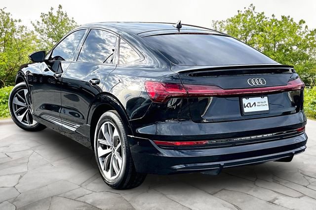 Used 2021 Audi e-tron Premium Plus w/ Premium Plus Package image 11