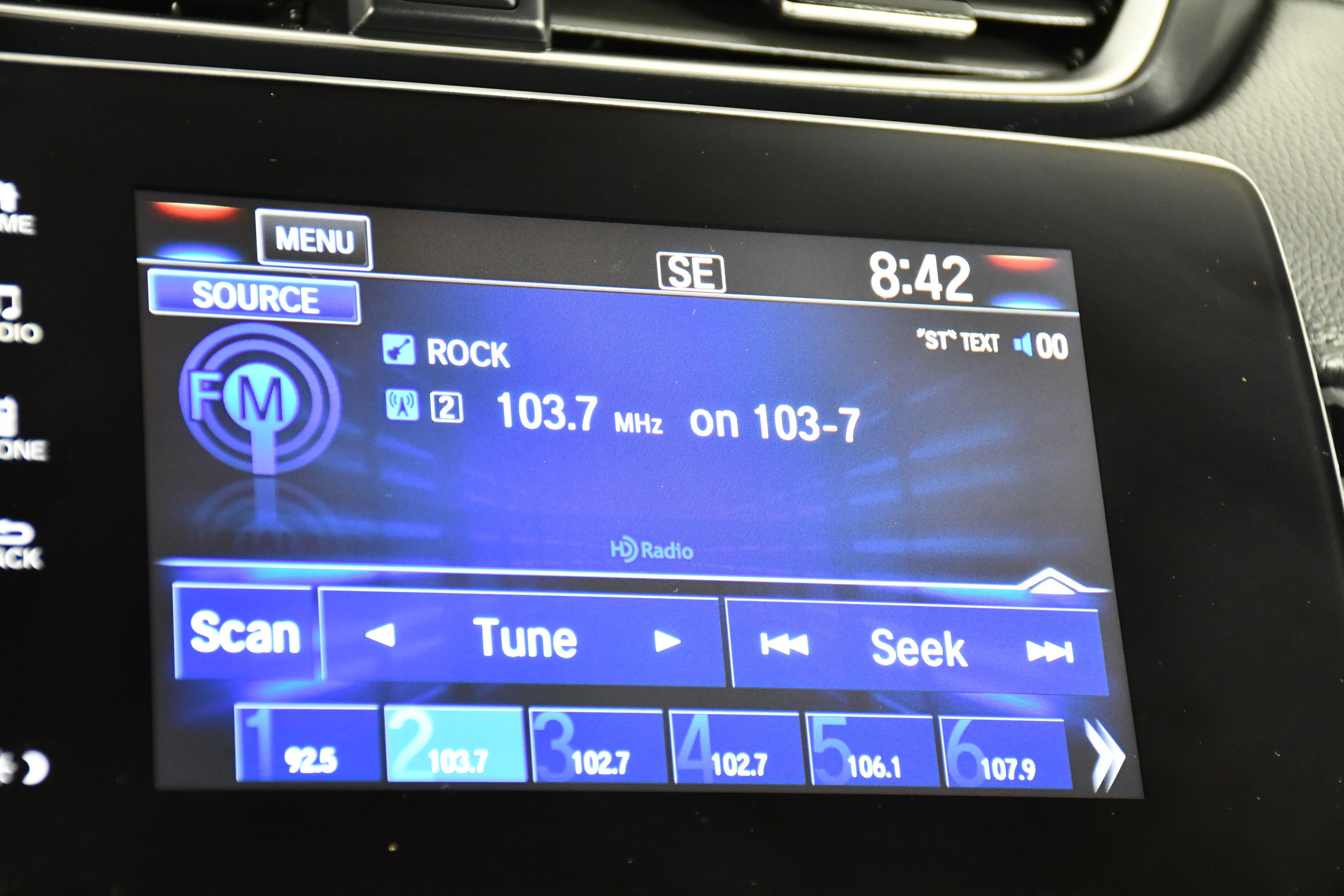 Used 2021 Honda CR-V EX image 27