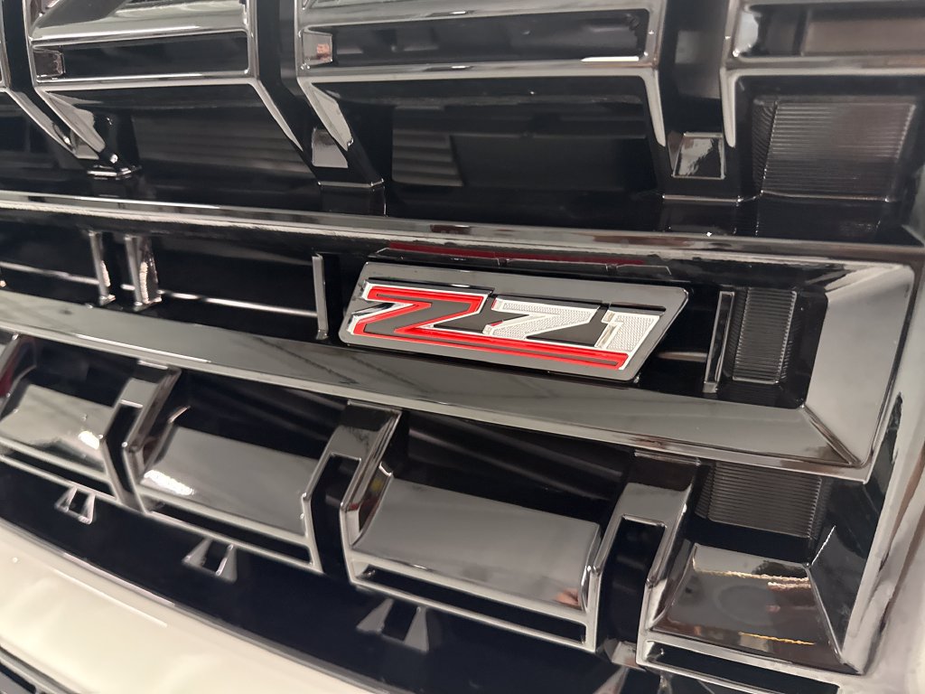 New 2026 Chevrolet Suburban Z71 w/ Comfort Package AWD/4WD image 56