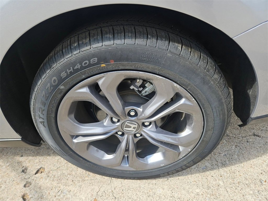 Used 2024 Honda Accord EX image 25