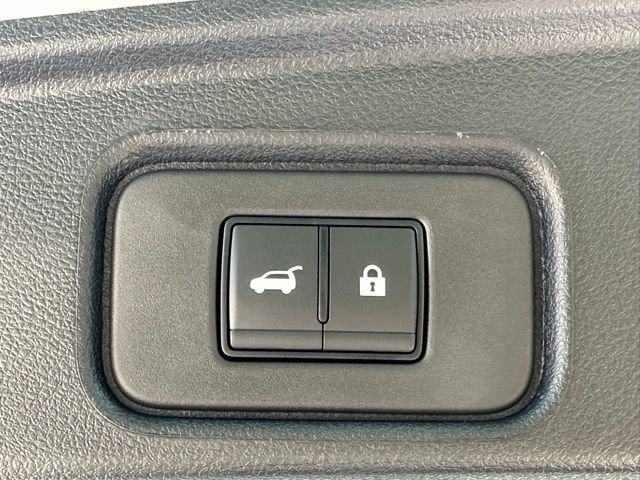 New 2025 Nissan Pathfinder SV w/ Cargo Package image 29