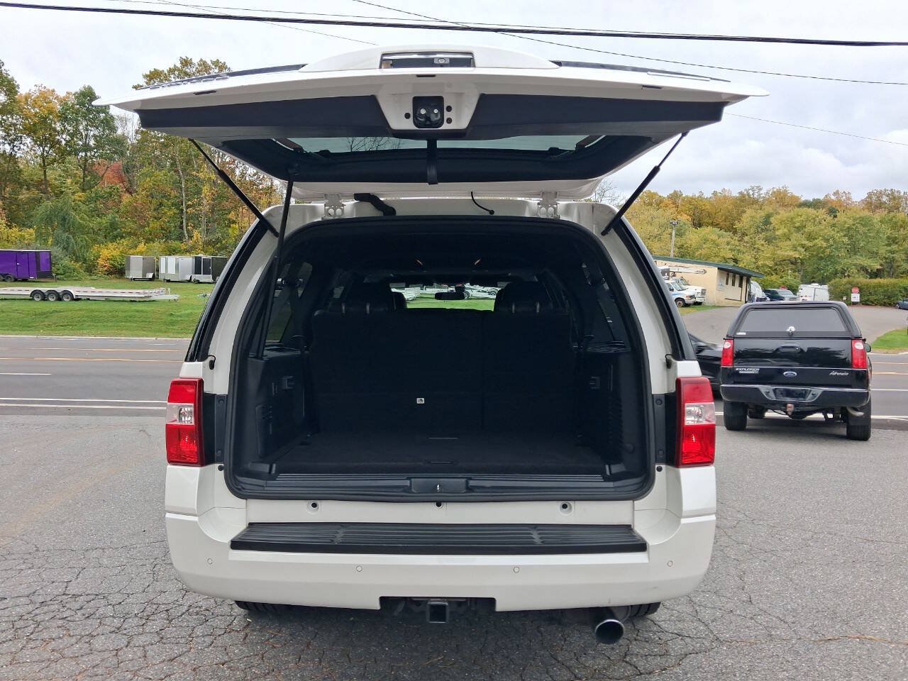 Used 2017 Ford Expedition Max Limited AWD/4WD image 14
