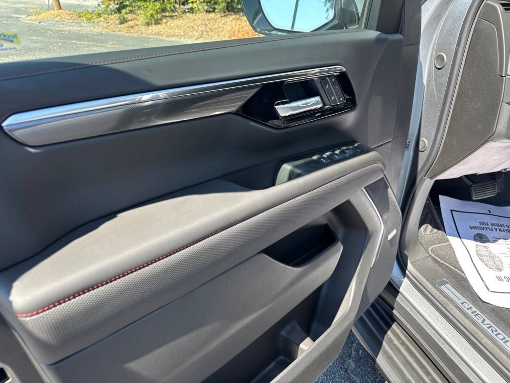 New 2026 Chevrolet Tahoe RST w/ Comfort Package AWD/4WD image 21