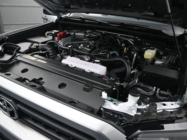 Used 2026 Toyota 4Runner SR5 AWD/4WD image 12