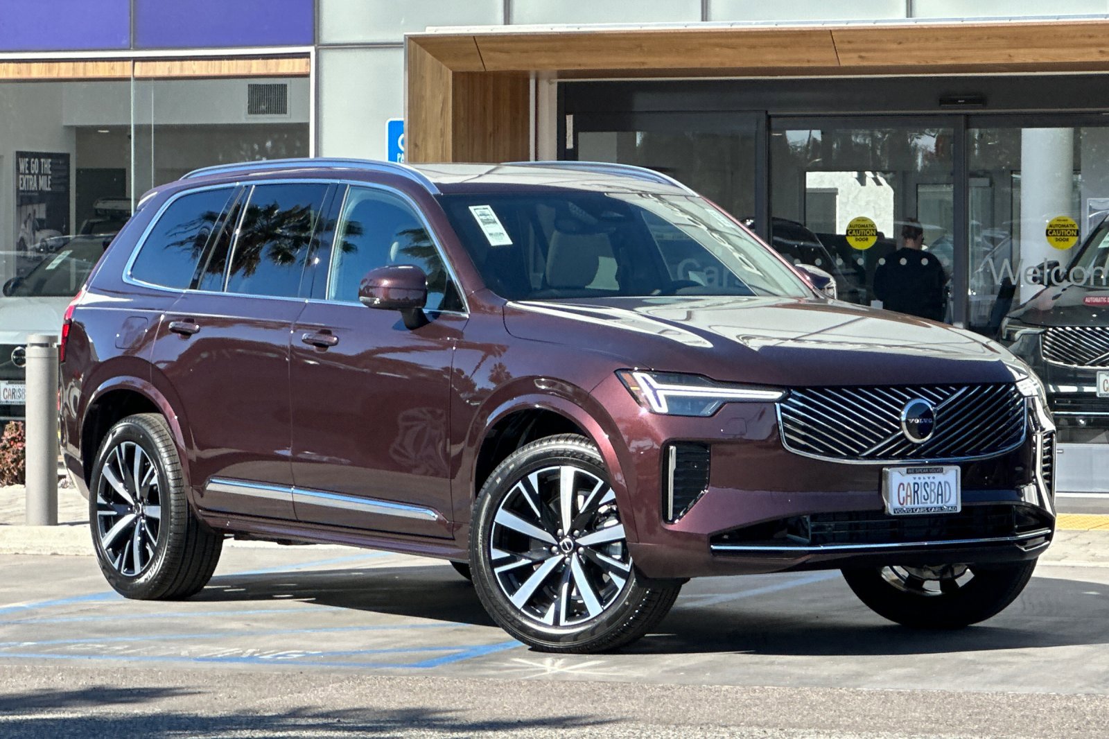 New 2026 Volvo XC90 B5 Core image 2