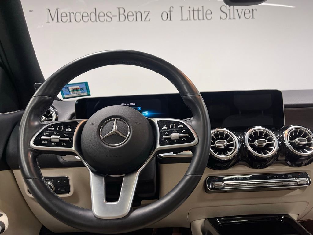 Certified 2020 Mercedes-Benz GLB 250 4MATIC image 31