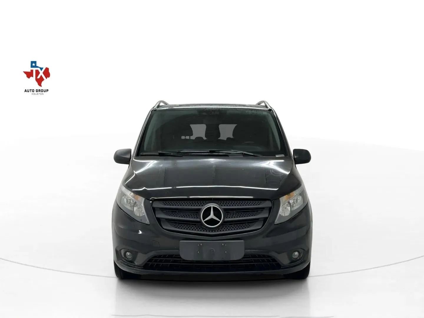 Used 2016 Mercedes-Benz Metris Passenger image 8