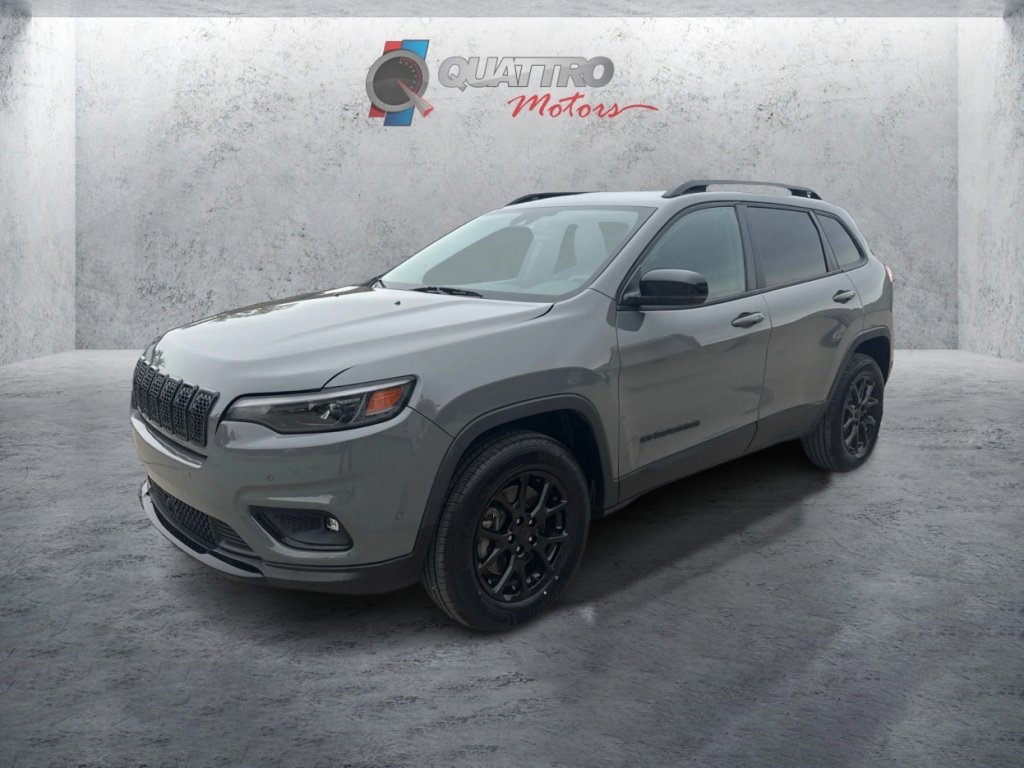 Used 2023 Jeep Cherokee Altitude Lux