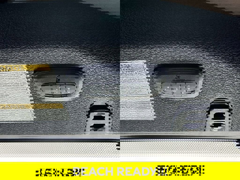 Used 2022 Jeep Wrangler Unlimited Sahara w/ Safety Group image 33