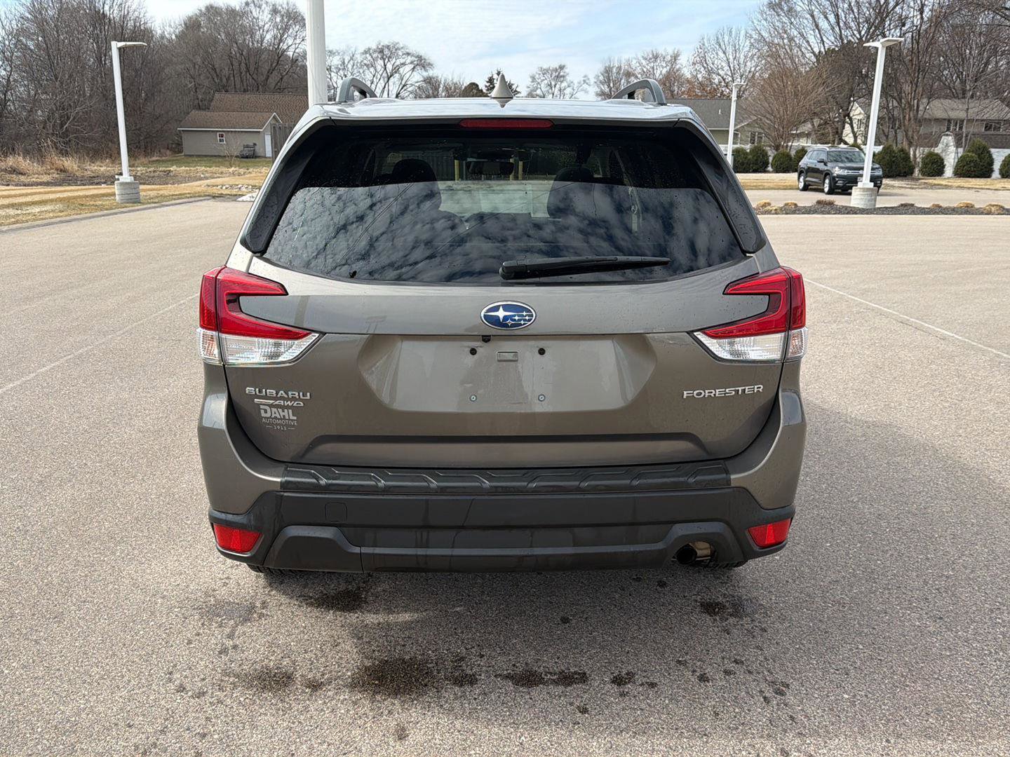 Used 2020 Subaru Forester Premium image 3