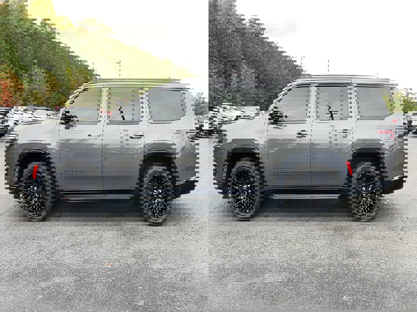 Used 2023 Jeep Wagoneer Series II w/ Convenience Group I image 8