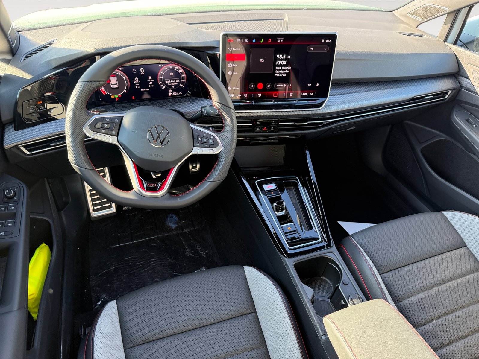 New 2026 Volkswagen GTI SE FWD image 15