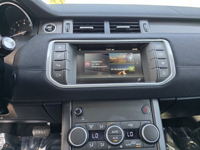 Used 2019 Land Rover Range Rover Evoque SE AWD/4WD image 13