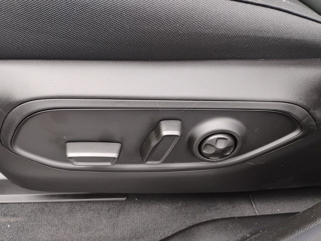 New 2025 Jeep Grand Cherokee 4WD image 21