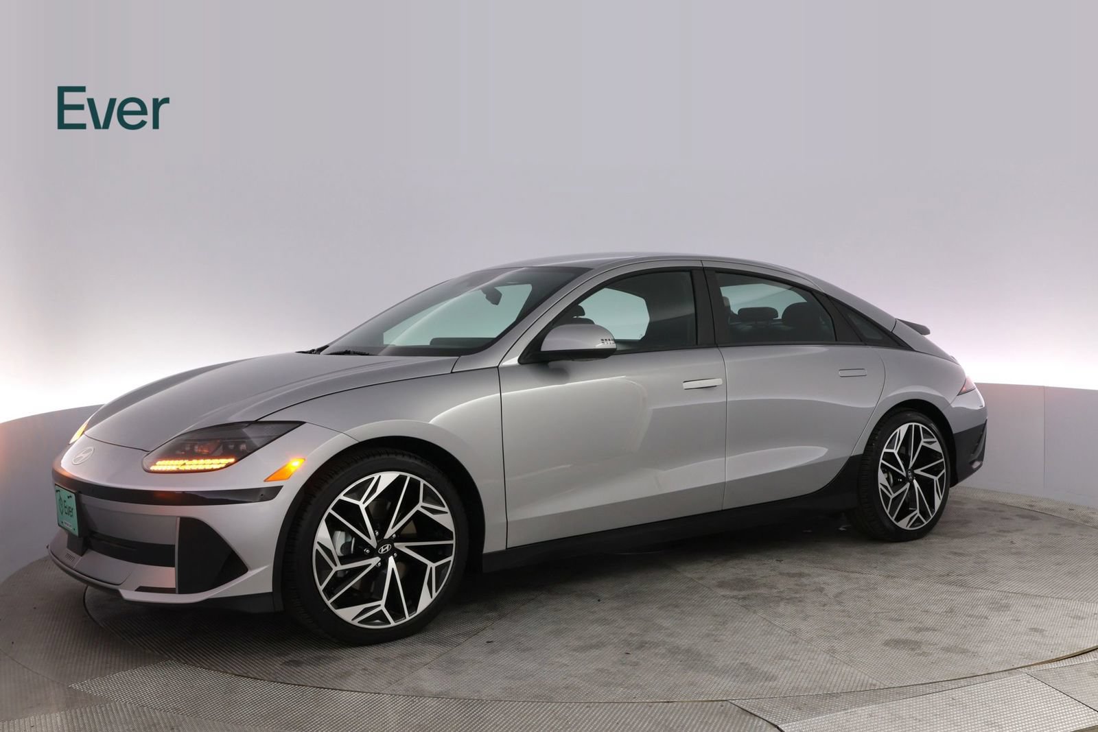 Used 2024 Hyundai Ioniq 6 SEL RWD image 18