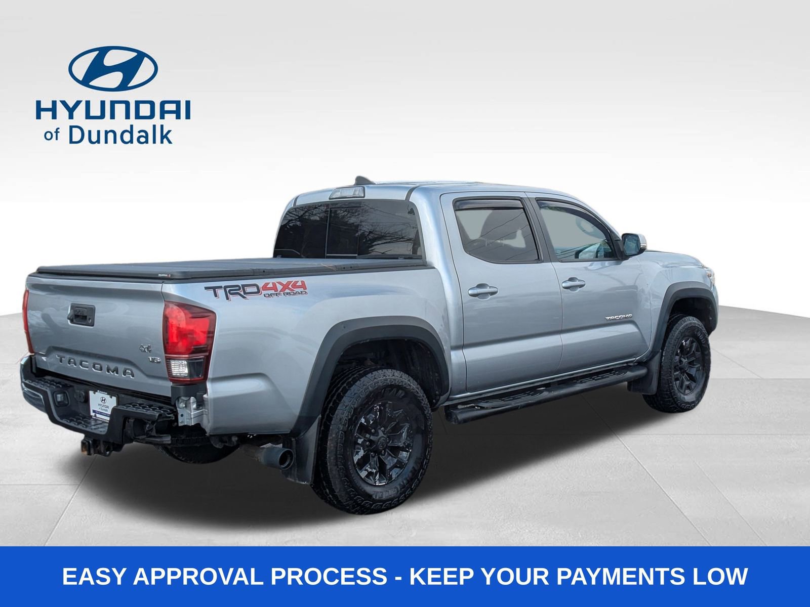Used 2019 Toyota Tacoma TRD Off-Road image 7