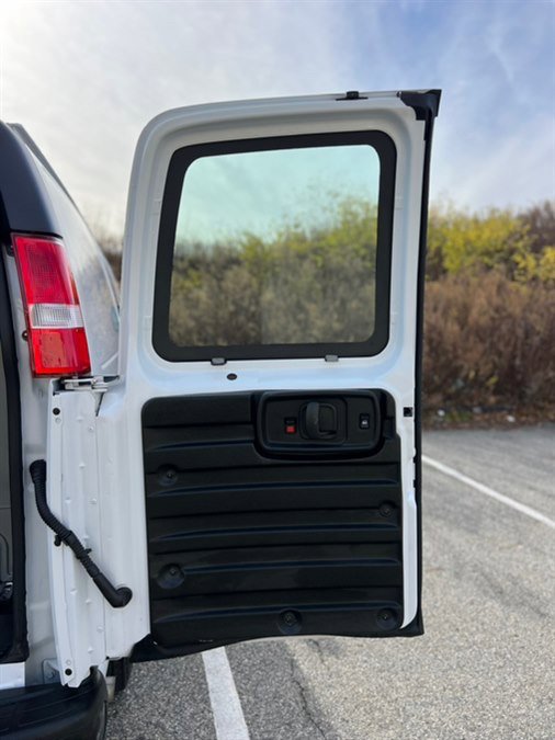 Used 2023 GMC Savana 2500 w/ Driver Convenience Package image 34