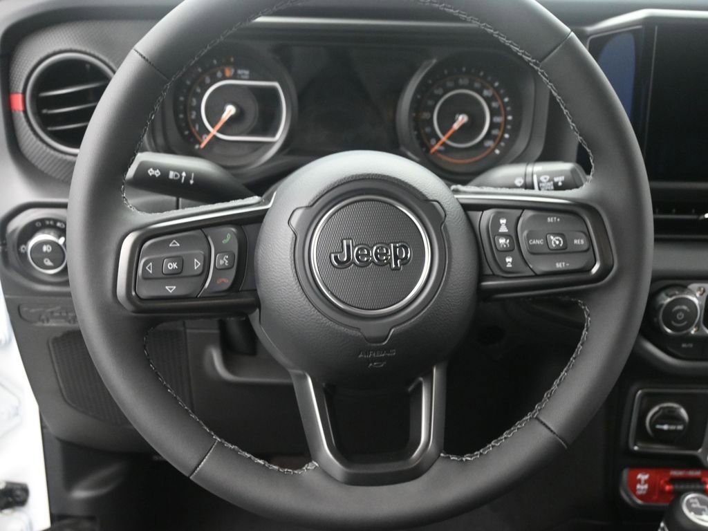 New 2026 Jeep Gladiator Rubicon w/ Safety Group image 28