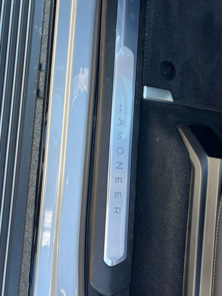 New 2025 Jeep Grand Wagoneer Series II Obsidian w/ Quick Order Packagew 28T image 47