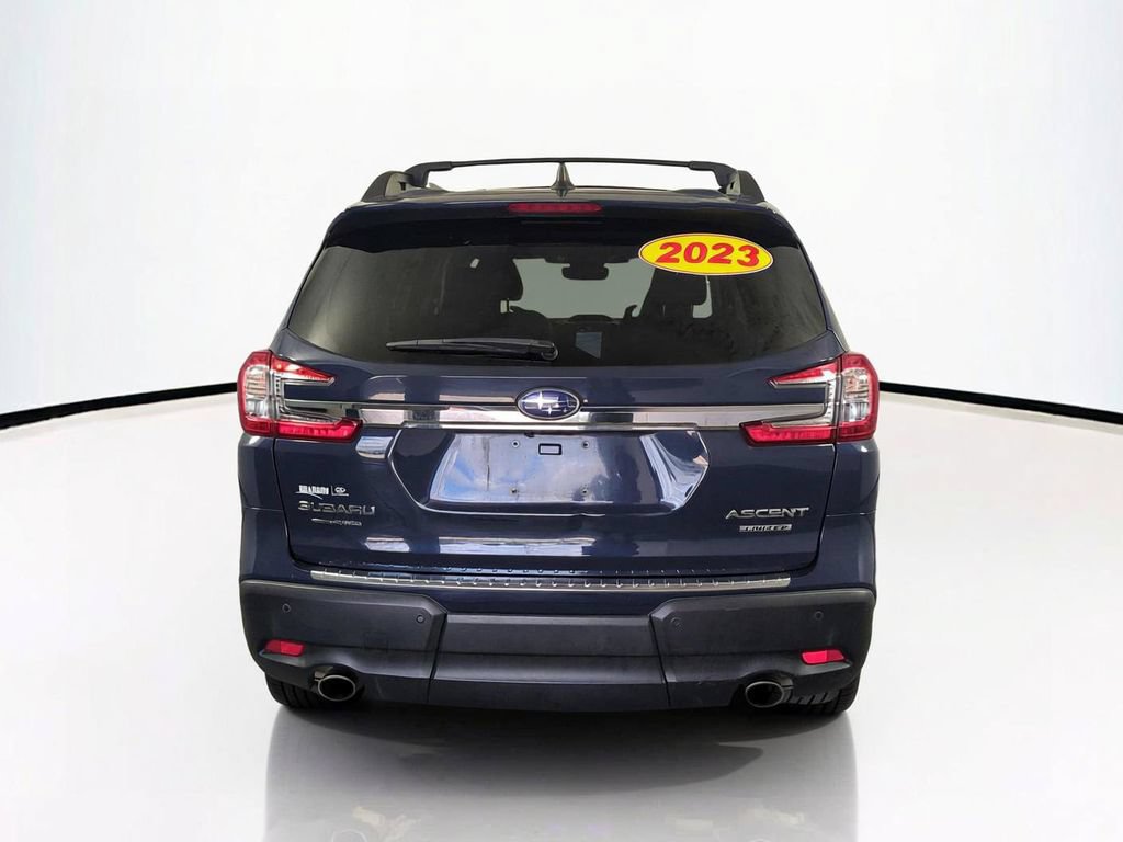 Used 2023 Subaru Ascent Limited w/ Technology Package AWD/4WD image 6