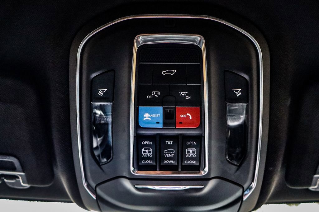 Used 2024 Jeep Grand Cherokee Limited 4xe image 33