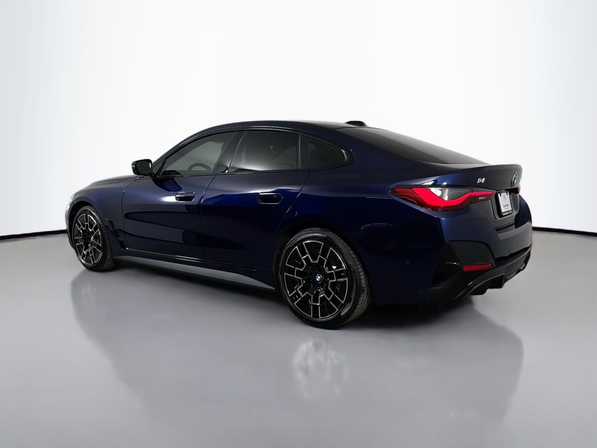 New 2026 BMW i4 xDrive40i w/ M Sport Package AWD/4WD image 7