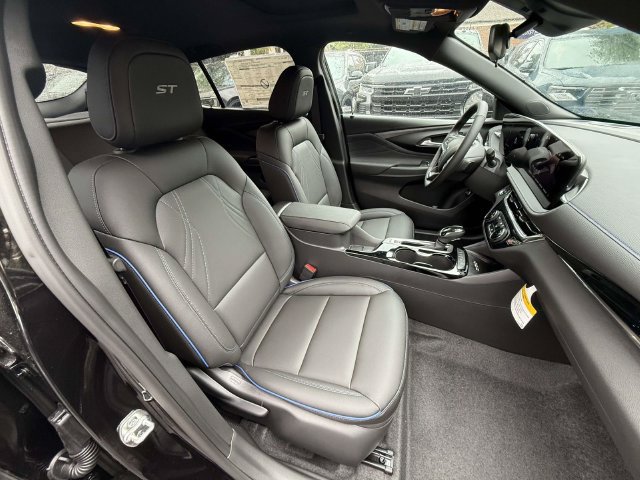New 2026 Buick Envista Sport Touring w/ Convenience I Package FWD image 8