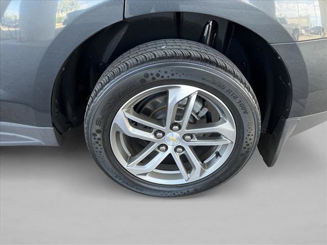 Used 2017 Chevrolet Equinox Premier w/ Enhanced Convenience Package AWD/4WD image 22