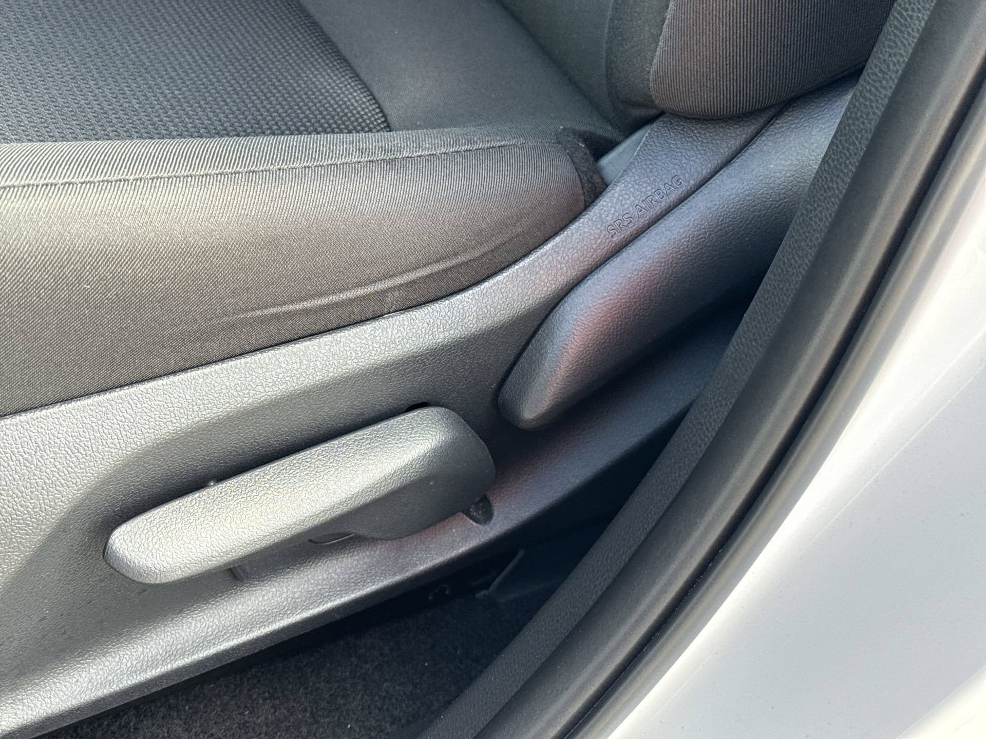 Certified 2025 Toyota RAV4 LE FWD image 14