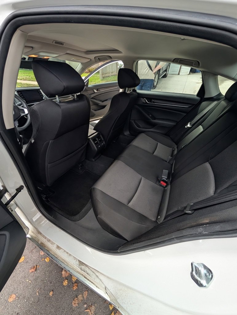 Used 2021 Honda Accord EX image 13