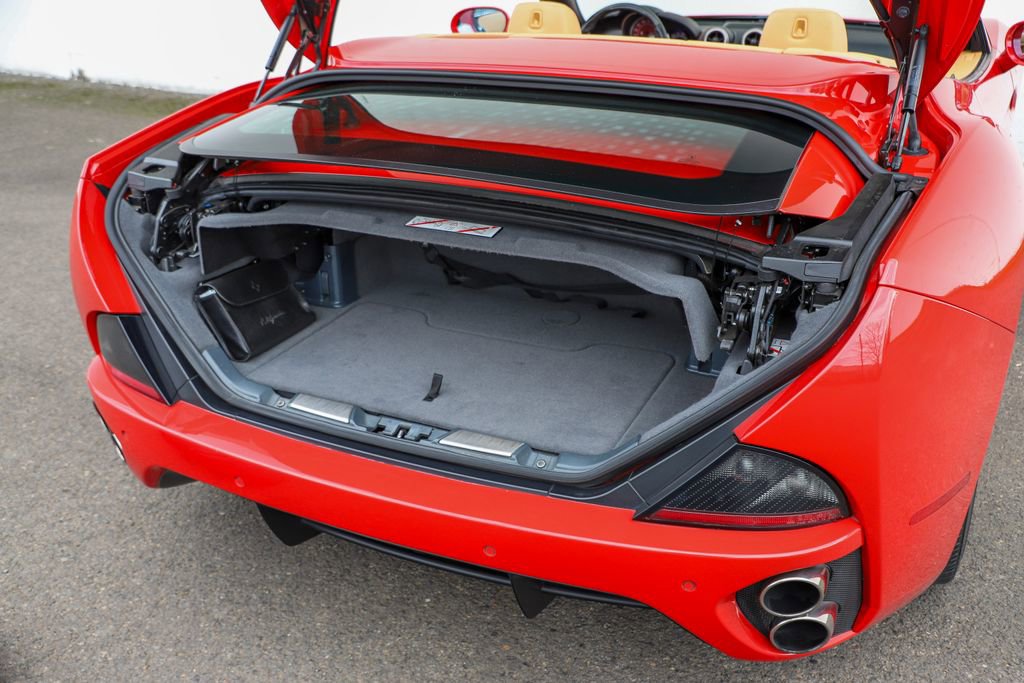 Used 2010 Ferrari California image 45