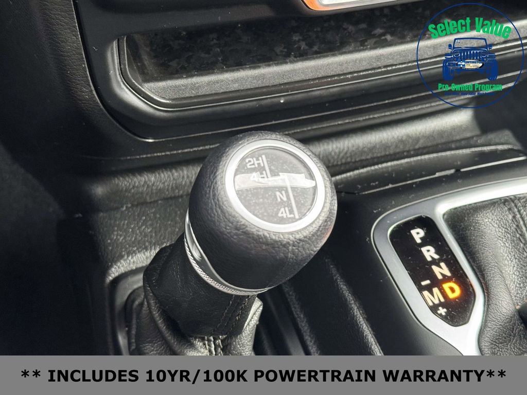 Used 2021 Jeep Gladiator Willys image 26