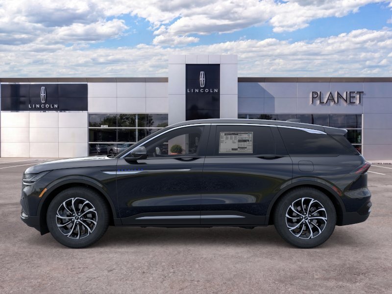 New 2026 Lincoln Nautilus Premier AWD/4WD image 3