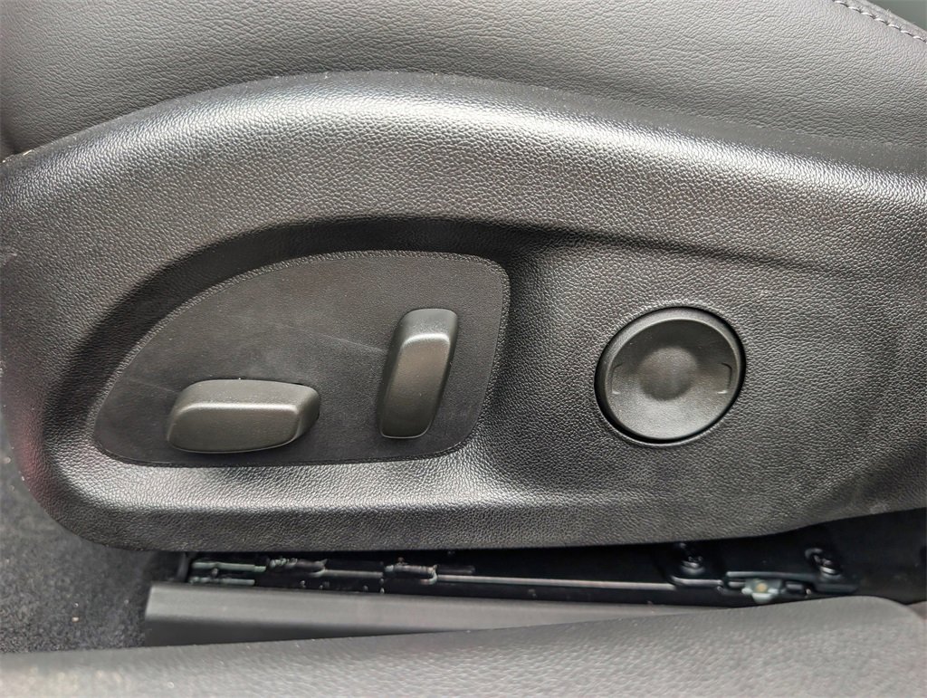 New 2026 Cadillac CT4 Luxury image 13