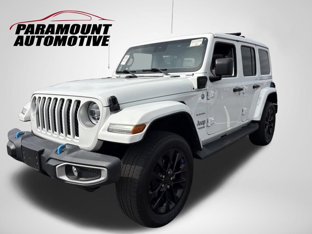 Used 2022 Jeep Wrangler Unlimited Sahara w/ Cold Weather Group AWD/4WD image 10