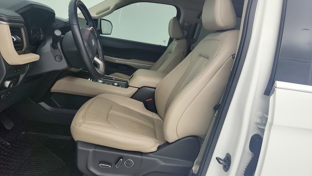Used 2022 Ford Expedition Max Limited AWD/4WD image 15