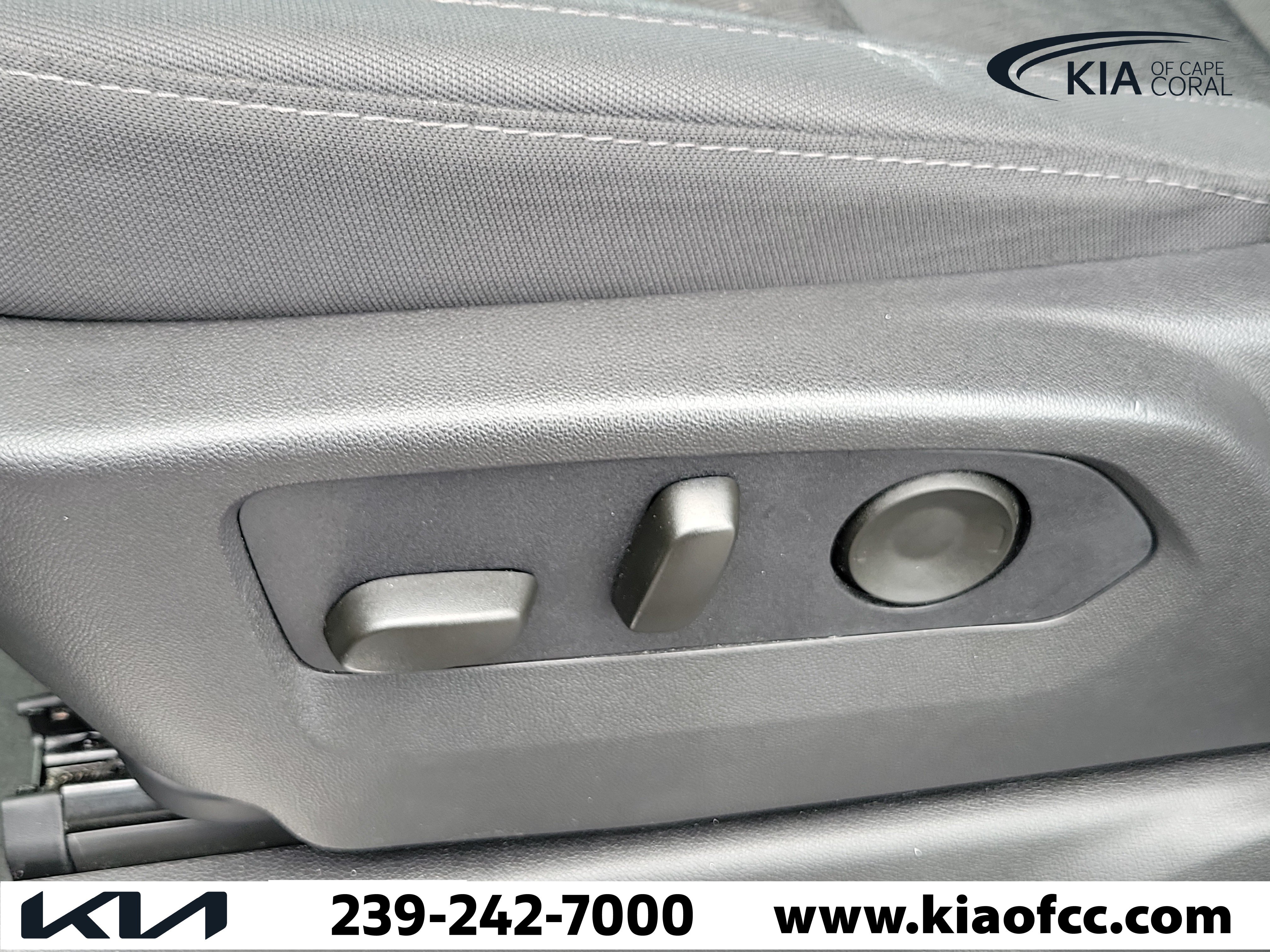 Used 2026 Chevrolet Silverado 1500 RST AWD/4WD image 20