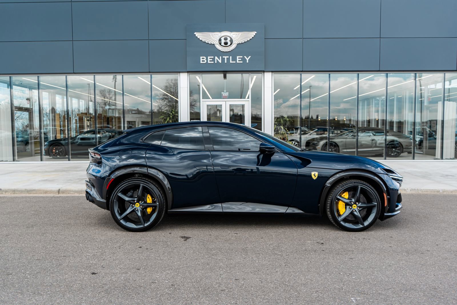 Used 2025 Ferrari Purosangue image 14