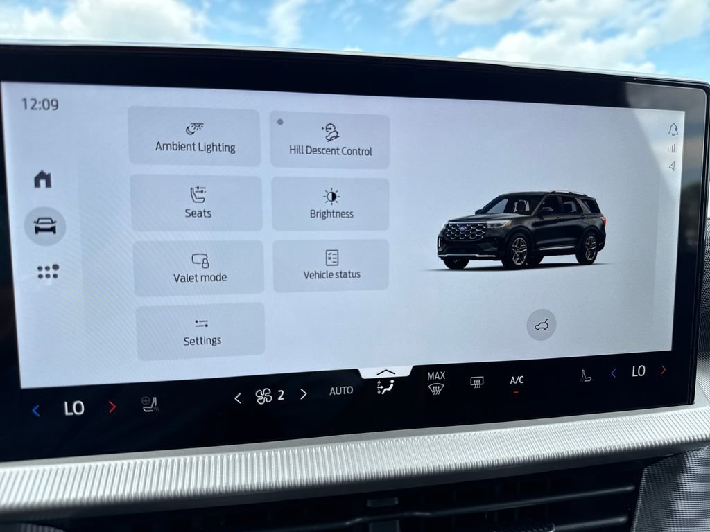 New 2026 Ford Explorer ST image 28