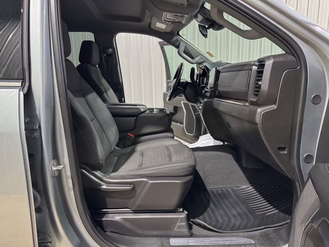 Used 2024 GMC Sierra 2500 SLE image 23