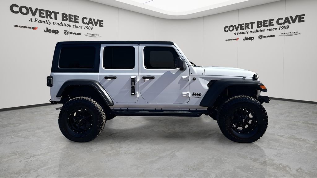 Used 2022 Jeep Wrangler Unlimited Sport image 11