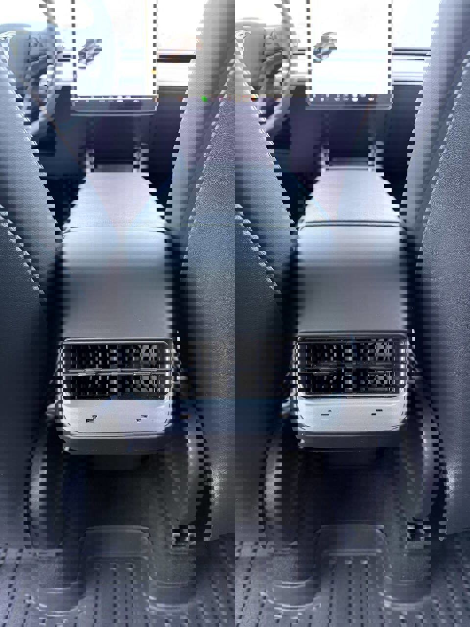 Used 2021 Tesla Model Y Long Range image 17